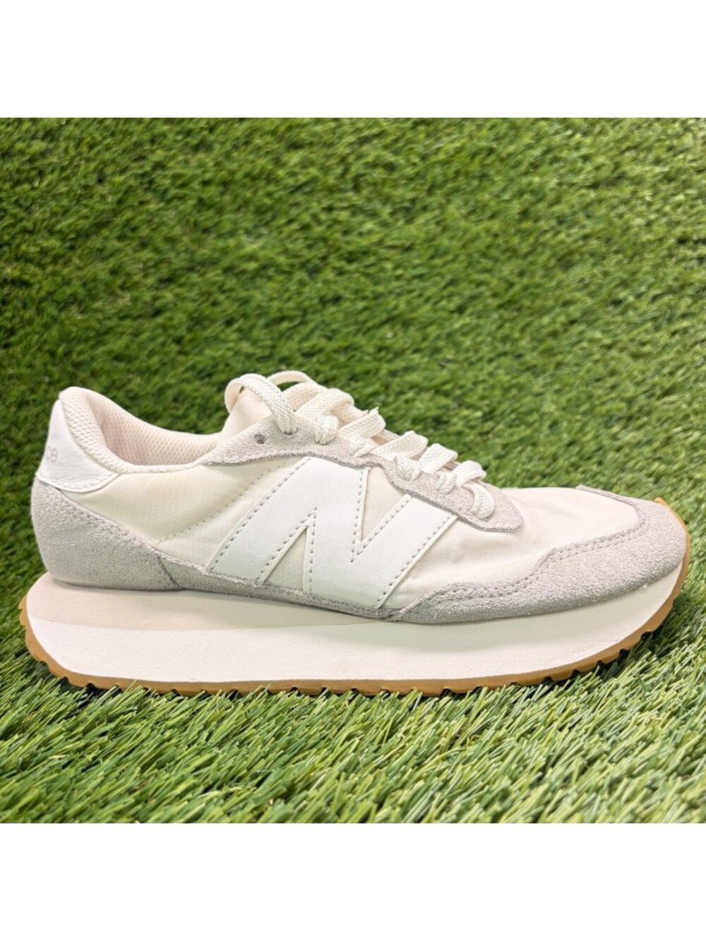 New Balance 237 Womens Size 5.5 White Athletic Running Walking Shoes Sneakers